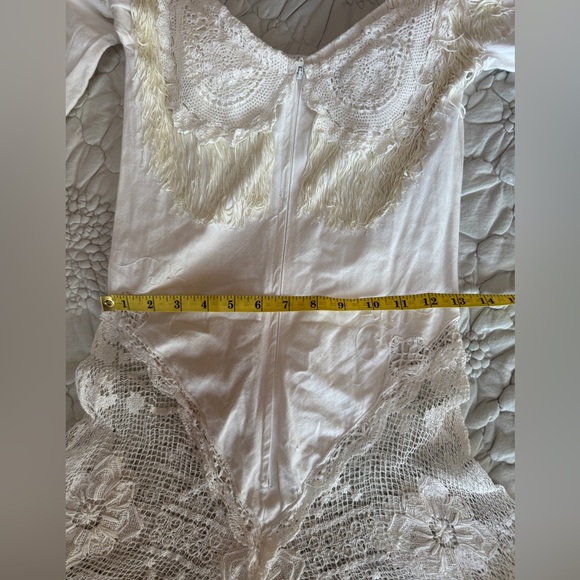 Bohemian White Lace Fringe Dress - Picture 9 of 16